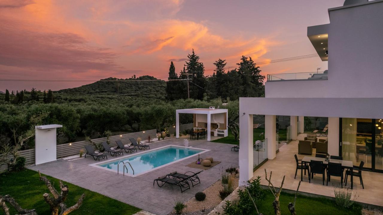 Valentino Luxury Villa Planos  Bagian luar foto
