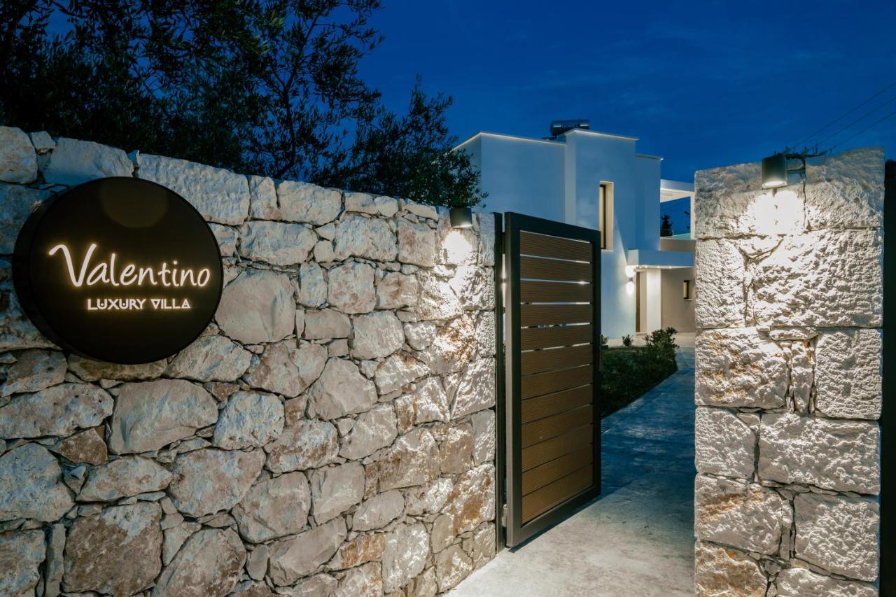 Valentino Luxury Villa Planos  Bagian luar foto