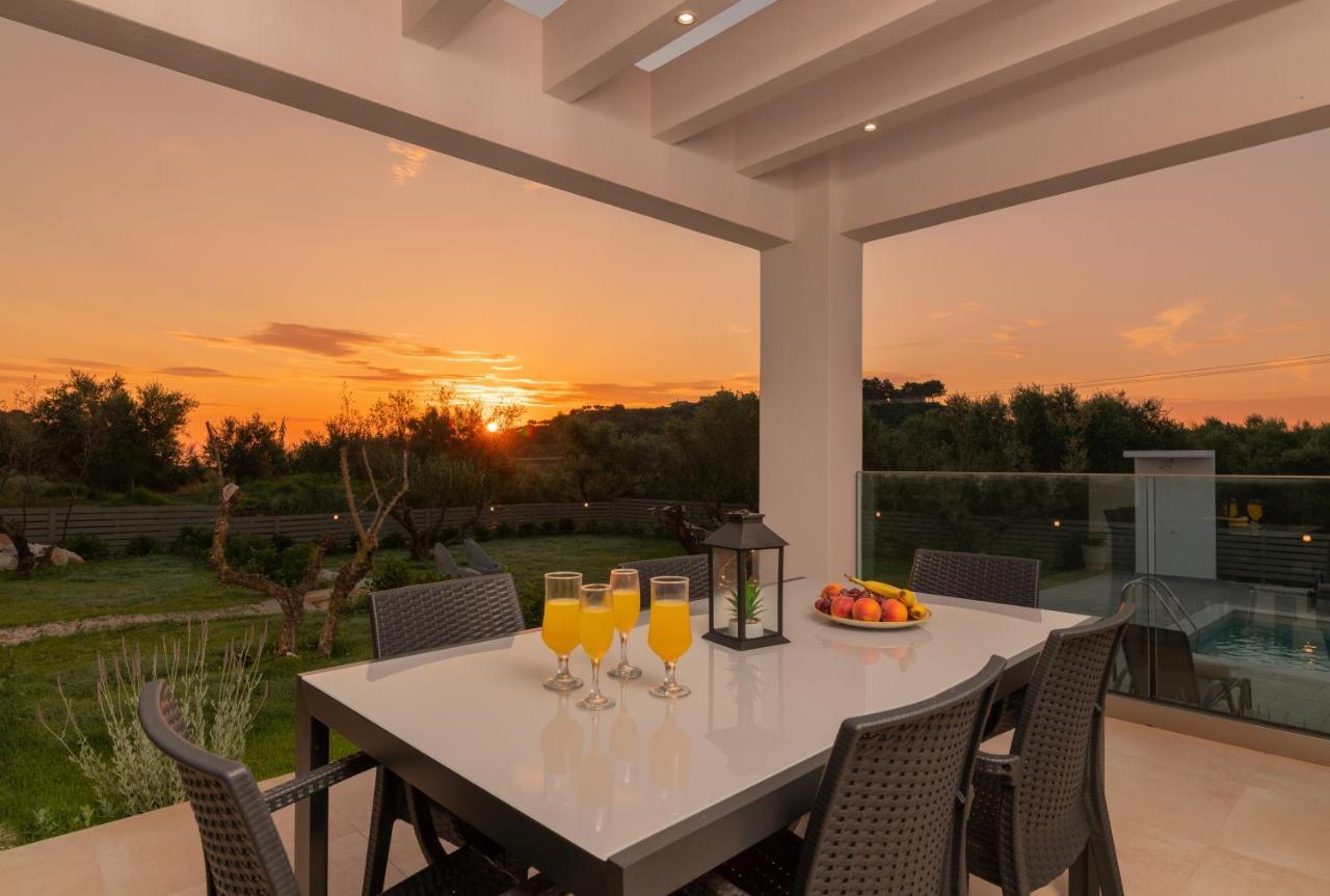 Valentino Luxury Villa Planos  Bagian luar foto